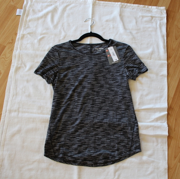 NWT Joe Fresh Active t - Picture 2 of 4